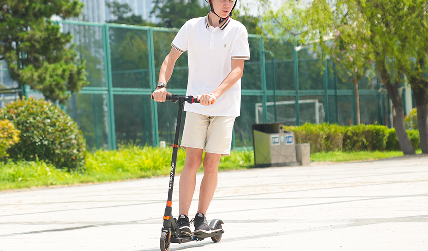 RCB R15 Patinete Eléctrico para Niños – Análisis y Opiniones 2024